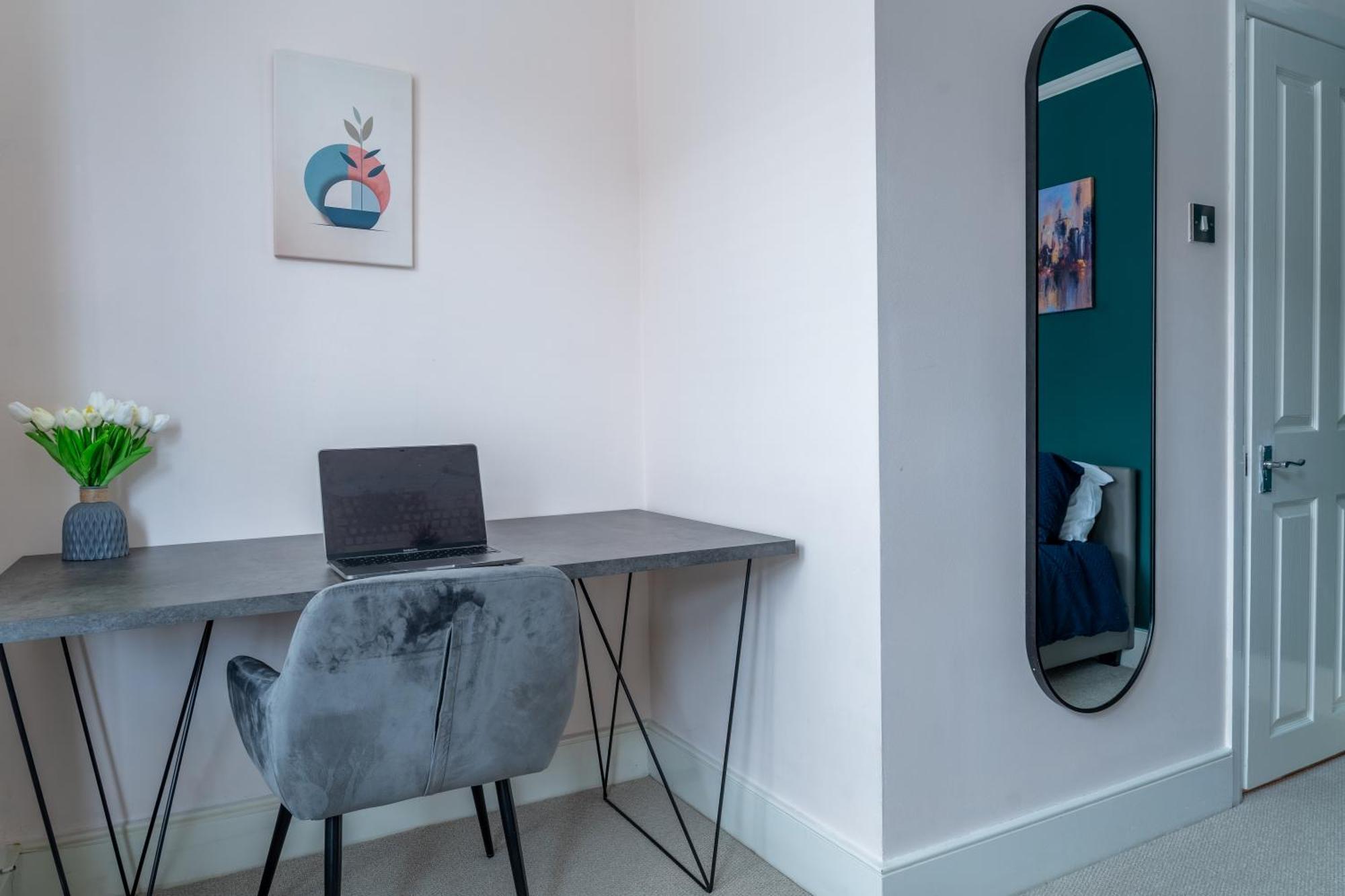 Beautiful 2 Bedroom With Private Garden In Wimbledon - Minutes From Central Londyn Zewnętrze zdjęcie